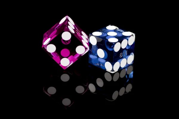 Live Texas Poker table with professional dealer on pacubet